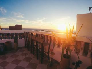 Tamraght White Hostel - 1