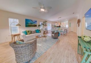 AQUA PEARL NEW Pool Home Perfect Beach Biking Hiking Boating Sleeps 8 - Includes Golf Cart - Palm Coast - 5
