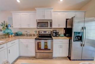 AQUA PEARL NEW Pool Home Perfect Beach Biking Hiking Boating Sleeps 8 - Includes Golf Cart - Palm Coast - 3