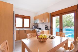 Holiday home in Kiotari with a terrace or balcony - Kiotari - 8