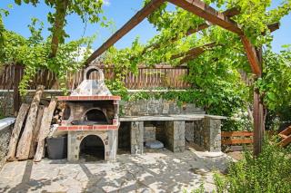 Holiday home in Kiotari with a terrace or balcony - 6