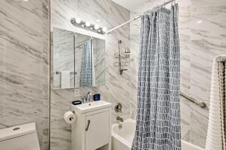 1 Block to Deerfield Beach Studio with Fire Pit! - 2