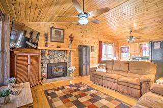 Serenity Cabin with Furnished Deck - Mineral Bluff - 8