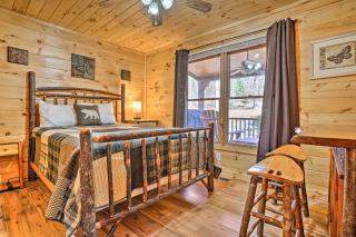 Serenity Cabin with Furnished Deck - Mineral Bluff - 2
