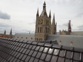 Holiday Home Ieper Market Square - Ypres - 6