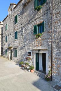 Apartments and Rooms Kampanel - Hvar - 7