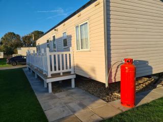 6 Berth Central heated on The Chase (Balmoral) - 5