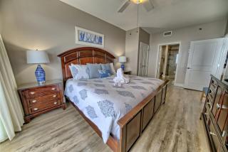 PierPark 2BR Beachfront Luxury Condo w View Sterling Breeze Resorts - 1