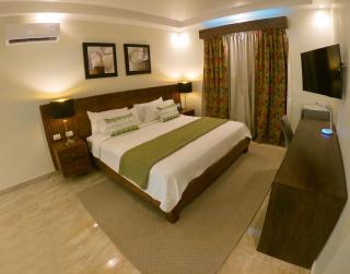 Halibut Hotel - La Romana - 6