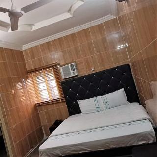 Elites Lodge - Port Harcourt - 8