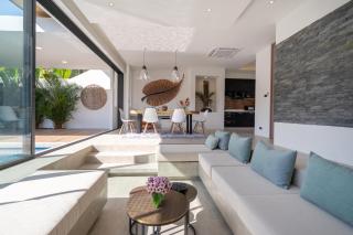 Labriz Ocean Villa - Tropical Modern Living - Phuket - 6
