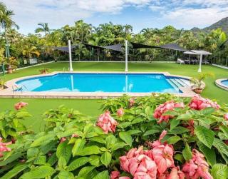 Nature Retreat on Mandalay - Nelly Bay - 0