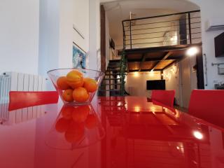 LikeHome Milano - Via Scaldasole loft - Milan - 8
