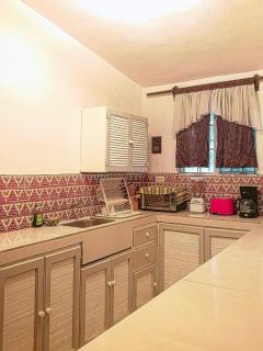 Hacienda Antigua Villa, 50m from sandy Beach - El Cuyo - 2