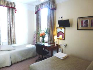 Egans House - Dublin - 8