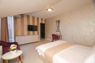 Bajadera Lux - Belgrado - 7