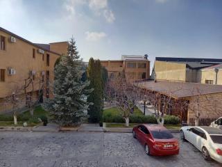 Jrvej Plaza - Erevan - 5