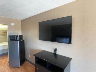 Best Budget Inn - Bastrop - 9