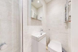 Stylish 2bed2bath flat 4min from tube station - 3