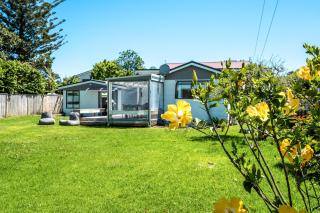 Bach 14 - Stay Waiheke - Blackpool - 5