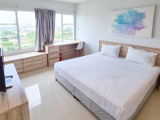 Des Res Hotel and Residence - 8