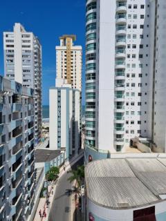Apto Av Brasil Quadra mar - Balneário Camboriú - 6