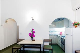 7 Olives Apartments - 4
