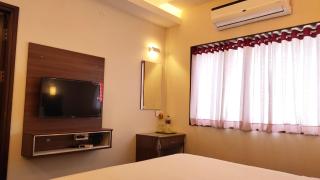 Hotel Rhythm Grand Suite - Tiruchchirappalli - 8