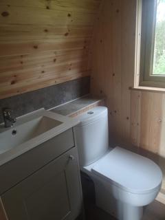 Missin' Link Glamping - West Hoathley - 6