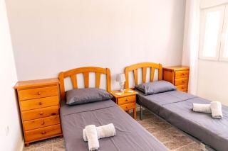 Fabulous 3 Bed House with 4 communal pools - 1