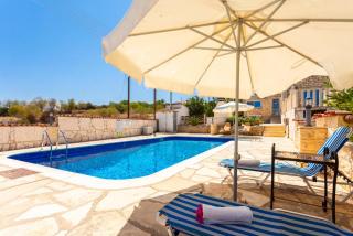 Villa Stone House - Neo Chorio - 4