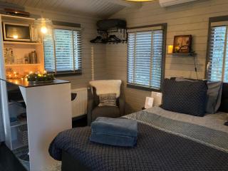 Tiny House Boatshed - 7