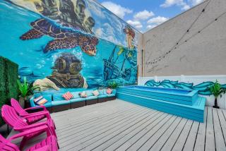 Mermaid-Shark 6BR House With Pool, Jacuzzi - Steps to Siesta Key Beach - 6