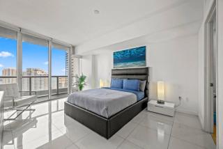 Inredible View -Luxury Unit at the W Brickell - Miami - 4