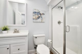 Walk2Beach, Private Htd Pool, FirePit, Arcade, 5-6 Cars - Destin - 8