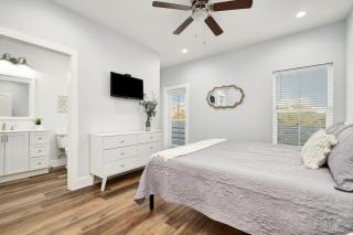 Walk2Beach, Private Htd Pool, FirePit, Arcade, 5-6 Cars - Destin - 3