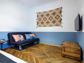 Silent blue apartment / Kochanowskigo St - 7