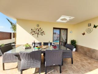 Villa Thais, private heated pool, ideal for your holidays in Caleta de Fuste - 1