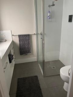 Breakaway new 4br house 5 mins to albury city - Lavington - 9