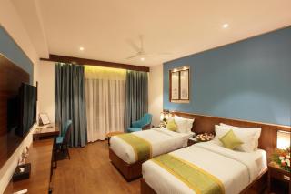 Hotel Ceasar Palace - Thodupuzha - 0