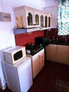 Enchanting Bungalow in Chemin Grenier with Jacuzzi and Garden - Chemin Grenier - 4