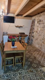Boutique Agam Hahoresh - בוטיק אגם החורש - Haifa - 6
