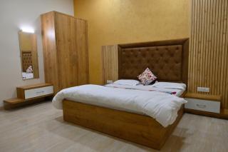 Ideal Home stay - 9