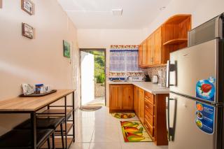 876 JA Oasis & Homestay - by Kingston Airport - Kingston - 4