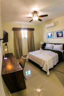 Halibut Hotel - La Romana - 9