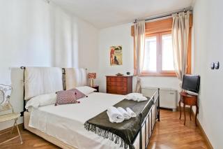 Cozy terrace apt close to Eataly and metro Piramide - 9