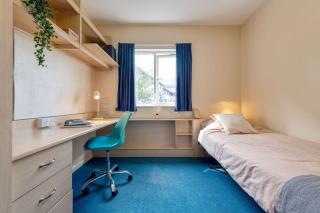 Student Only Ensuite Room at Shaftesbury Hall near Central Cheltenham - Cheltenham - 4