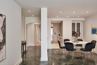 Chic n Bright 3Bd Apt with Hilton View - Athens - 8
