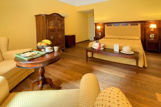Hotel La Plumeria - 8