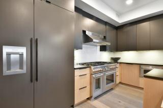 Kings Crown 201B - 3